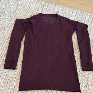 Lululemon Women's Long Sleeve Top - Purple